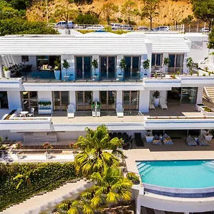 Clifton Yolo Spaces - Clifton Mansion Guest house